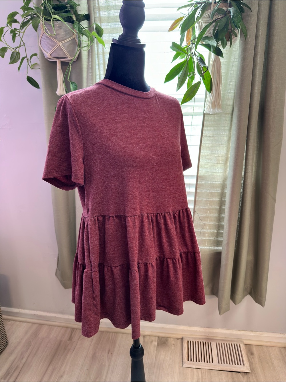 SHEIN Size M Burgundy Tiered Babydoll Ruffle Hem Top